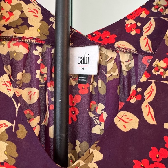 CAbi Plum and Gold Graphic Blouse Relaxed Fit Medium - Picture 4 of 7